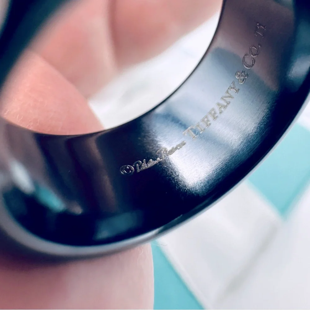 NWT Tiffany & Co. 9 mm Groove Band Ring in Titanium by Picasso with Packaging